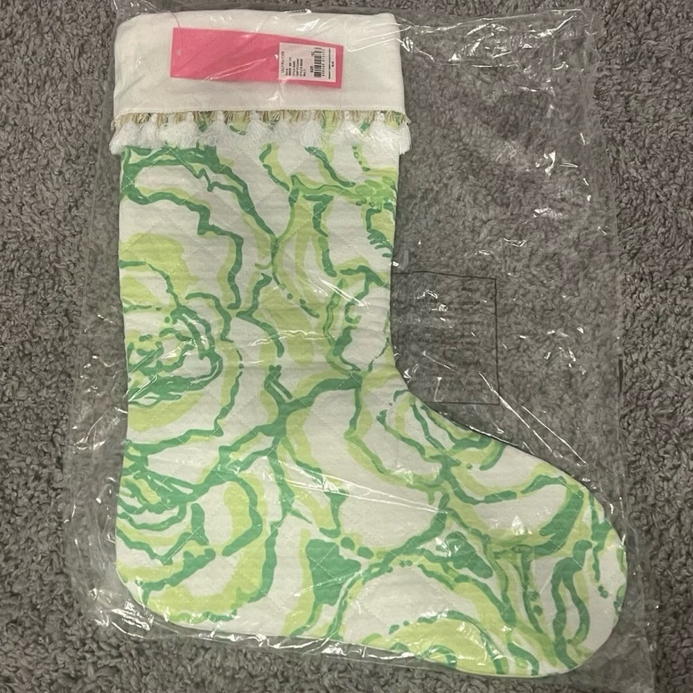 NWT Lilly Pulitzer Green White Floral Holiday Stocking Fringe Tassel 17”
